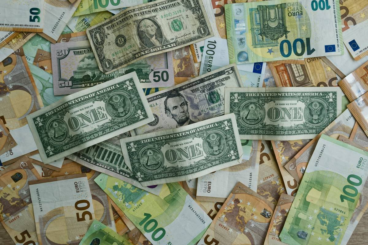 Travel Cash Insurance: Your Secret Shield Against Lost, Stolen, or Scammed Foreign Currency